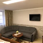 Mosoly Apartment