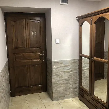 Apartment Mosoly