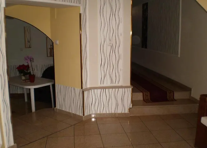 アパート Mosoly *