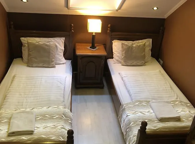 アパート Mosoly *