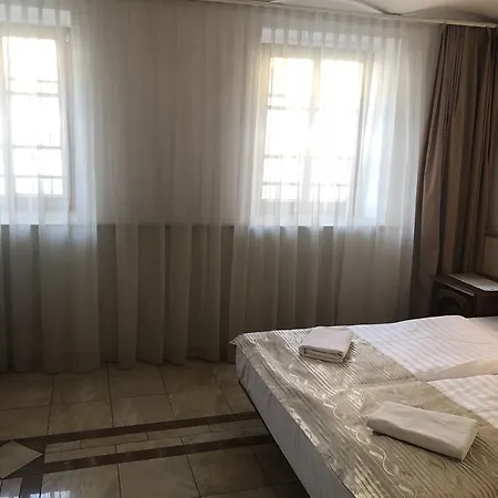 默苏利酒店