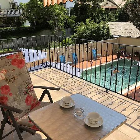 默苏利酒店 公寓 *